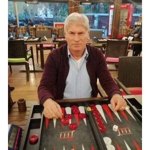 HİKMET TUNÇ